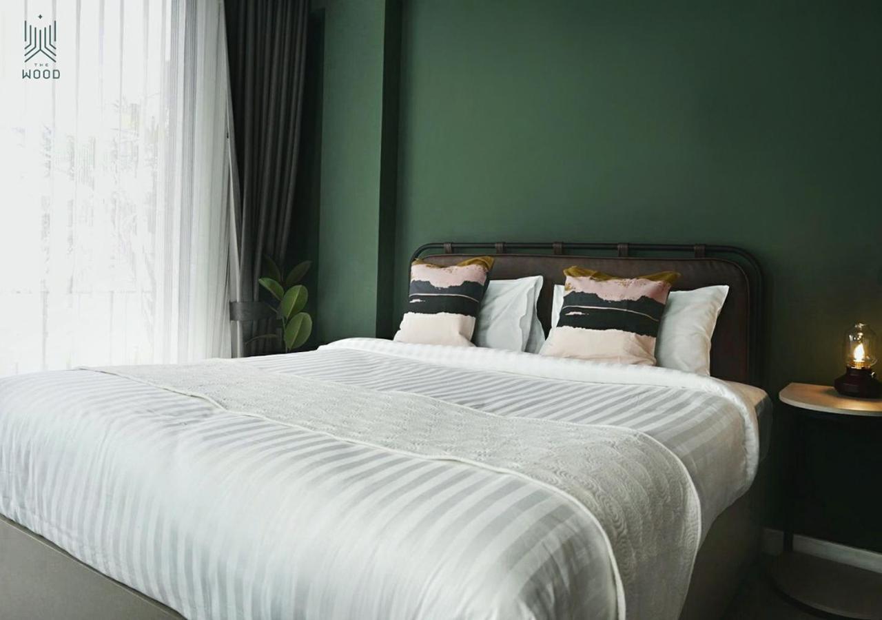 The Wood Hotel Surin Eksteriør billede