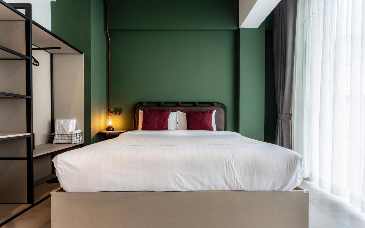 The Wood Hotel Surin Eksteriør billede
